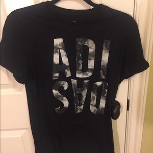 Adidas logo tee